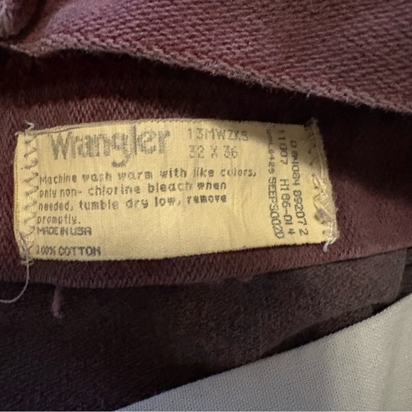 80s Vintage Wrangler High Rise Burgundy Denim Jeans | Made in USA 32/30 waist - Picture 6 of 12